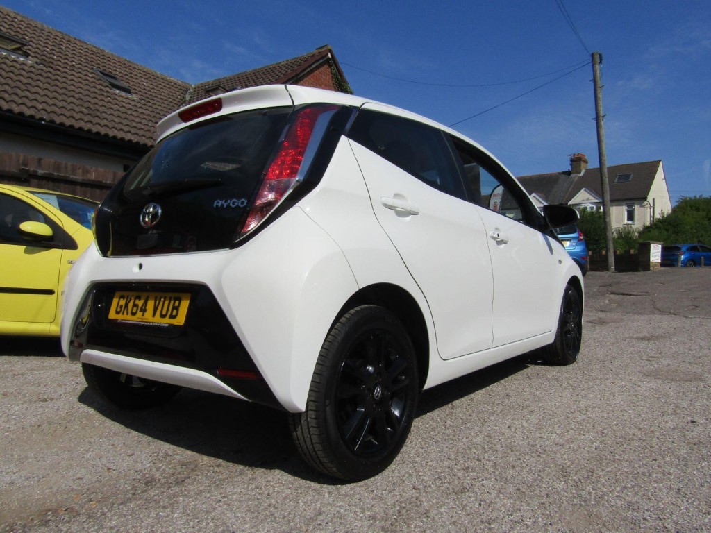 TOYOTA AYGO