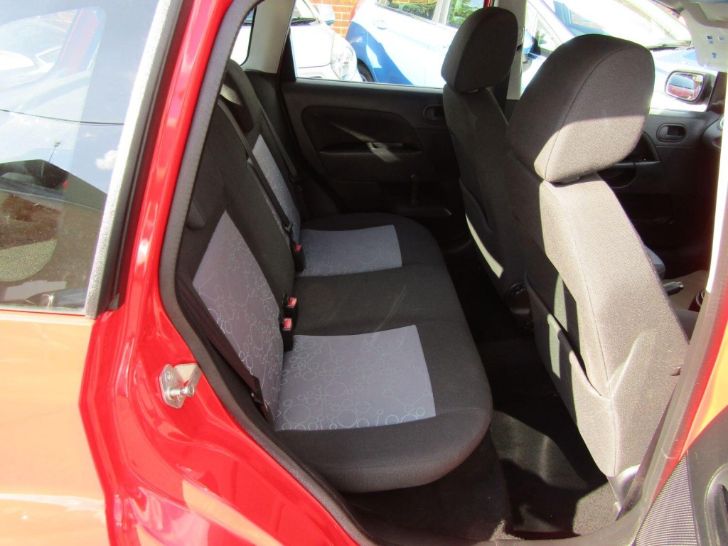 FORD FIESTA