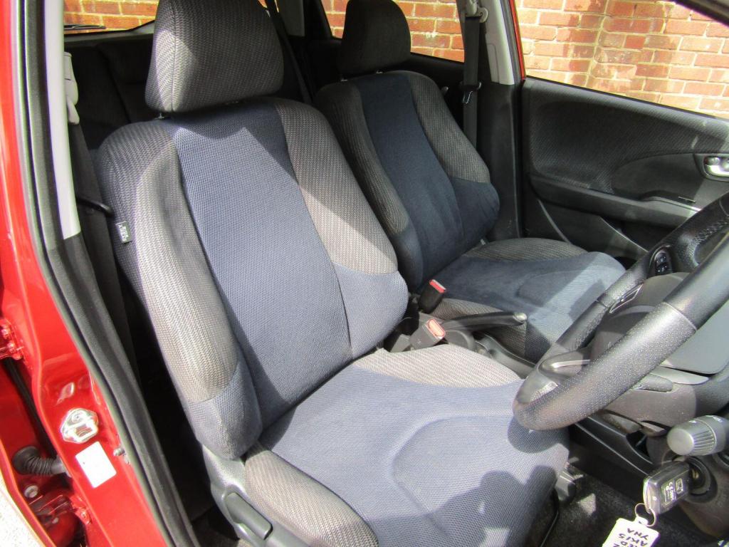 HONDA JAZZ