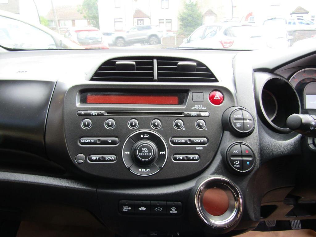 HONDA JAZZ