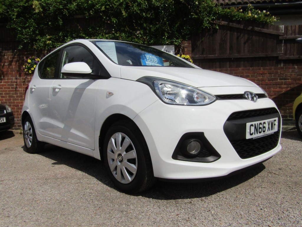 HYUNDAI I10