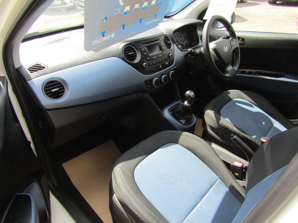 HYUNDAI I10