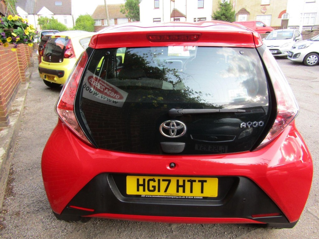 TOYOTA AYGO