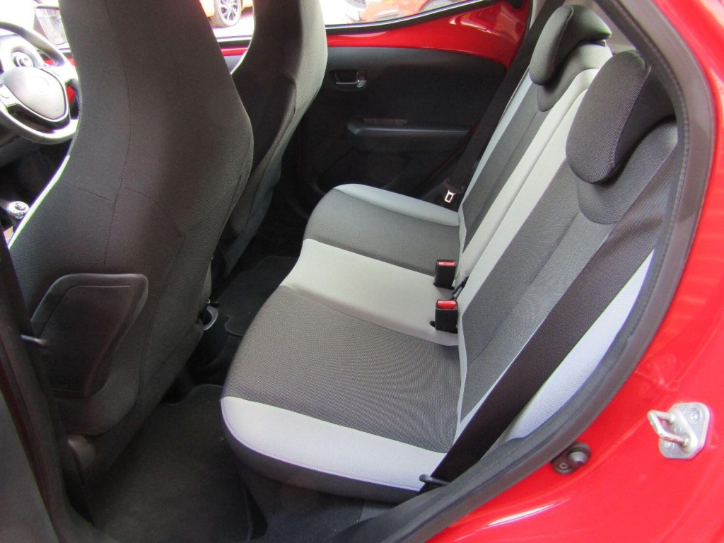TOYOTA AYGO