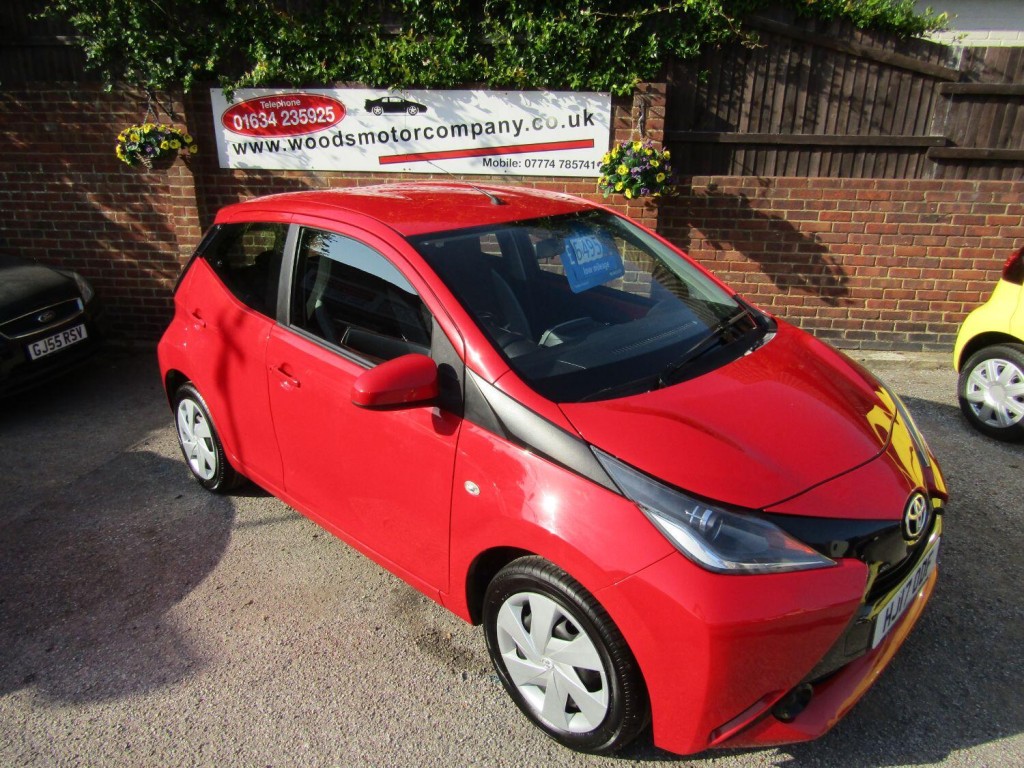 TOYOTA AYGO