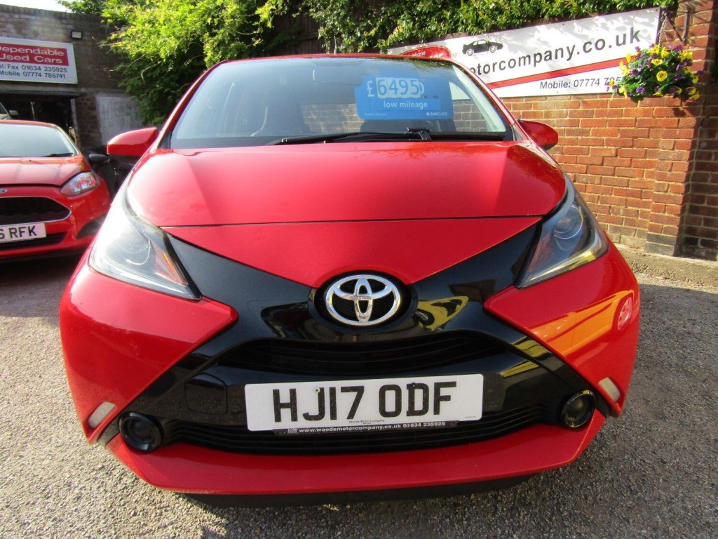 TOYOTA AYGO