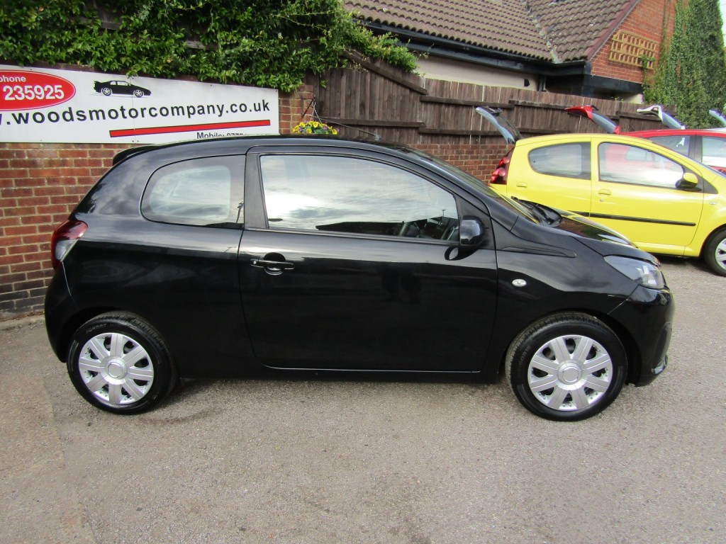 View PEUGEOT 108 1.0 Active
