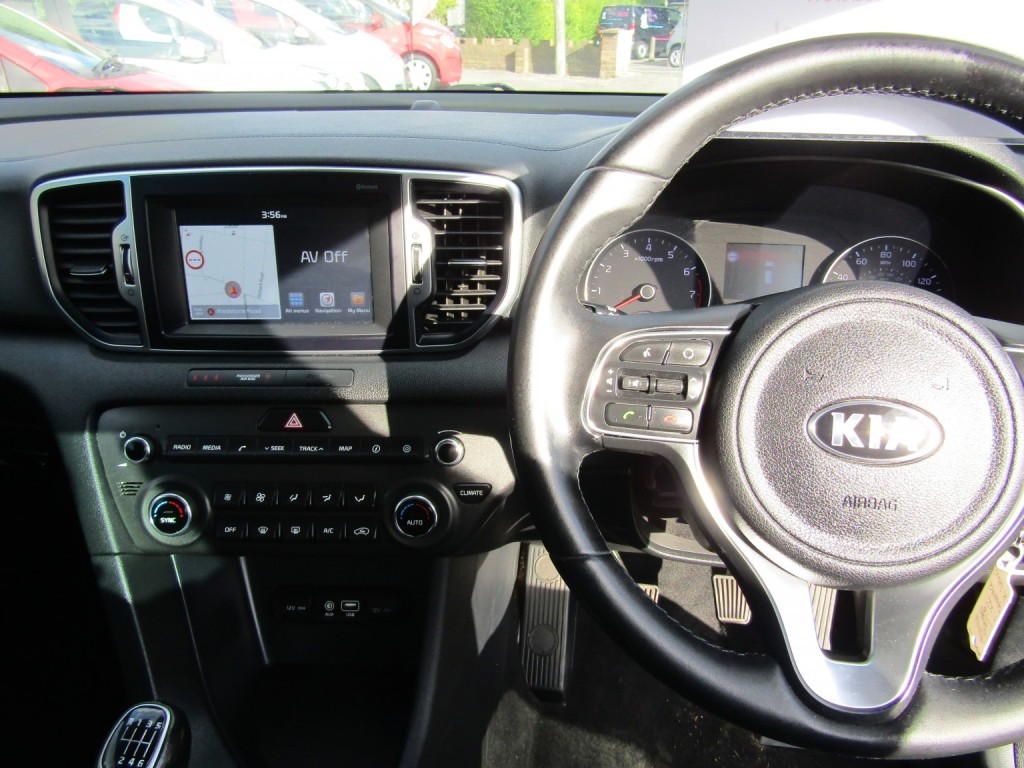 KIA SPORTAGE