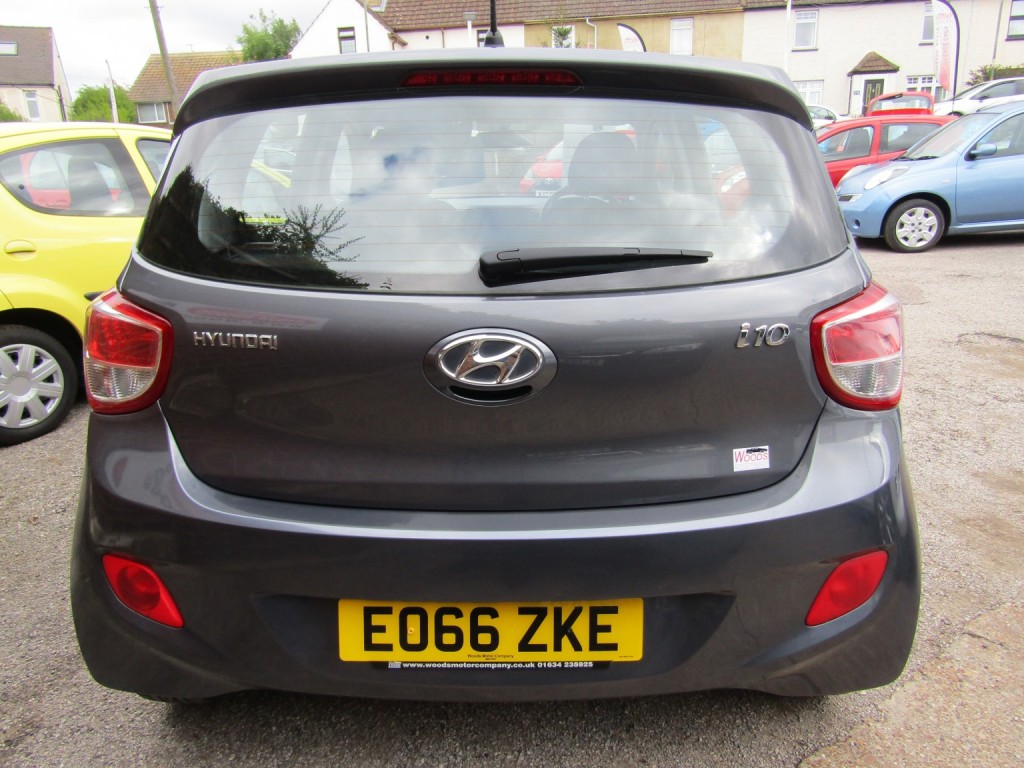 HYUNDAI I10
