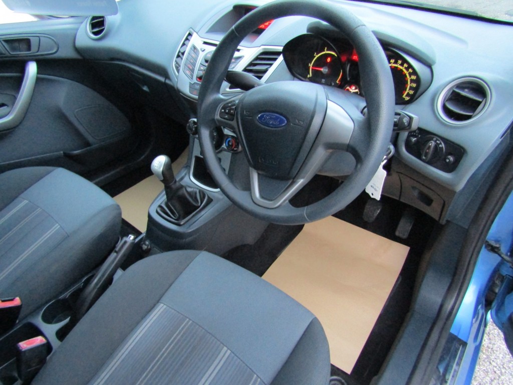View FORD FIESTA 1.25 Style  2 Former Keepers, Only 77,000 miles, 9 Service Stamps.