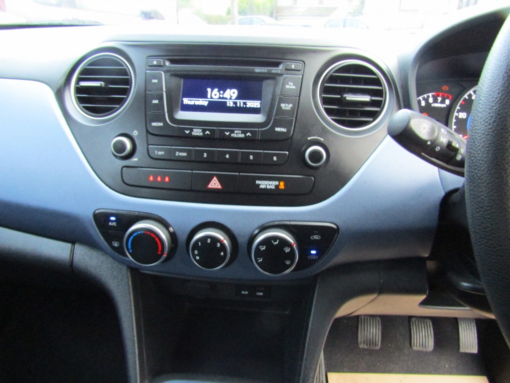 HYUNDAI I10