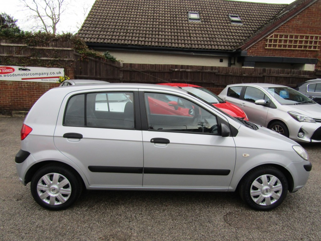 View HYUNDAI GETZ 1.1 GSi One Former Keeper, Only 39,000 Genuine Miles, FSH, Lovely Low Mileage!