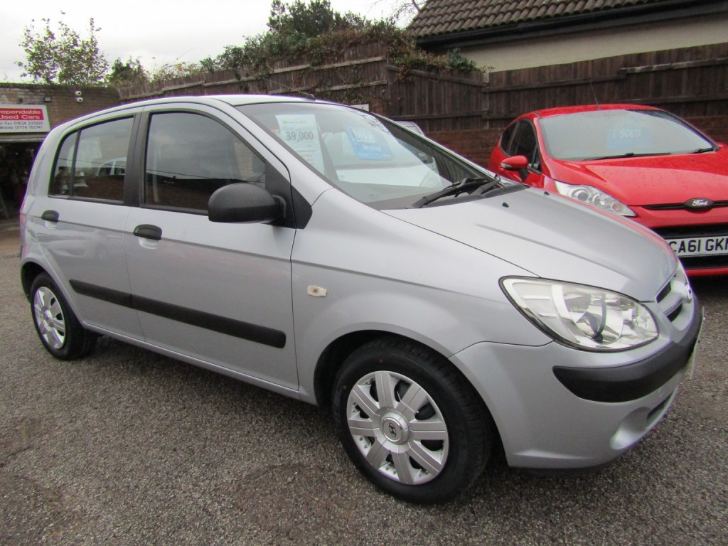 View HYUNDAI GETZ 1.1 GSi One Former Keeper, Only 39,000 Genuine Miles, FSH, Lovely Low Mileage!