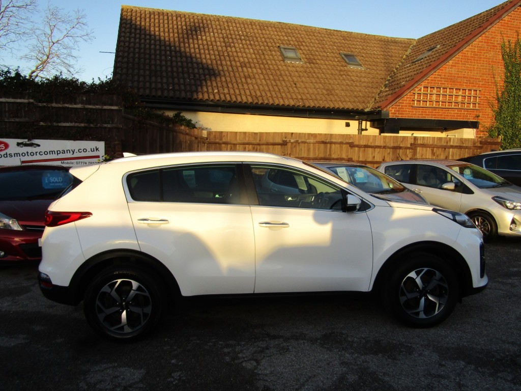 View KIA SPORTAGE 1.6 GDi  iSG 2   Two Former Keepers, Only 43,000 Genuine Miles,FSH, Excellent Condition.