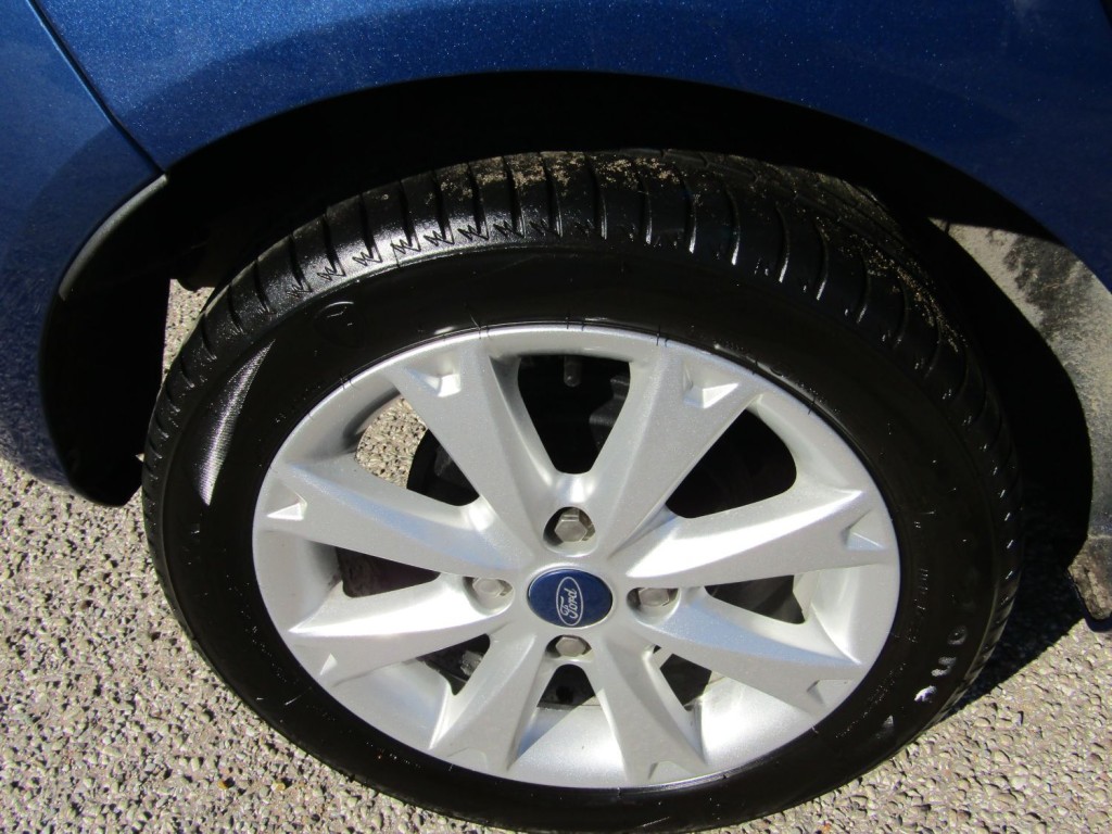 FORD FIESTA