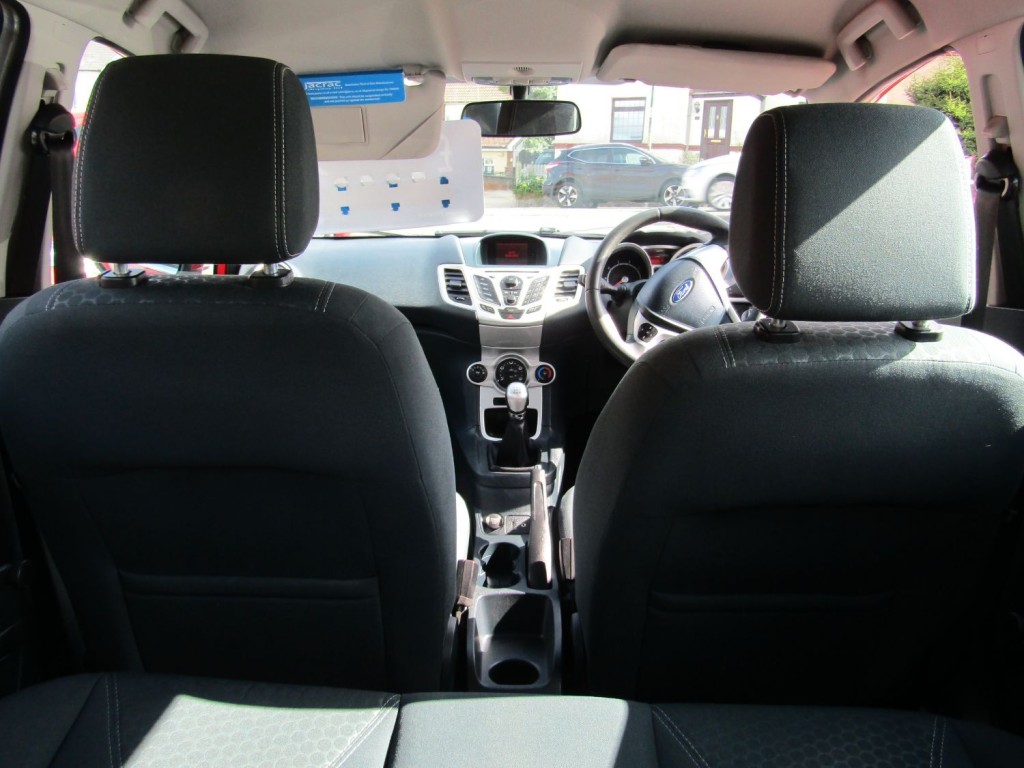 FORD FIESTA