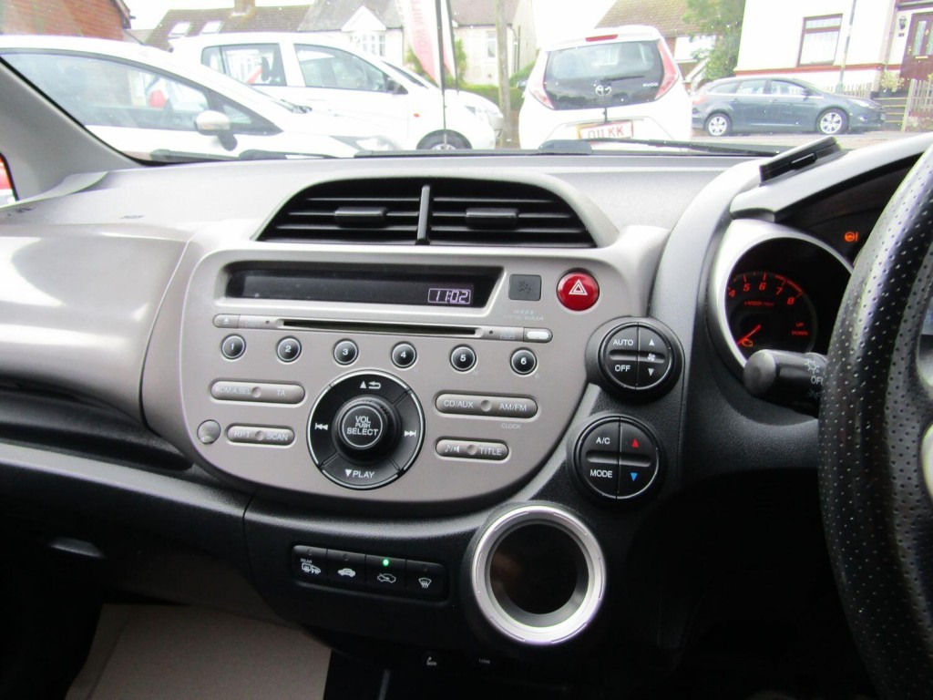 HONDA JAZZ