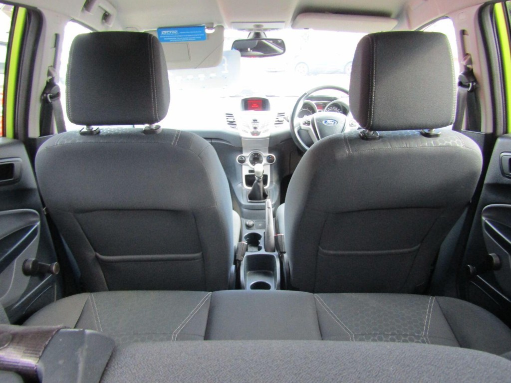 FORD FIESTA