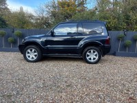 MITSUBISHI SHOGUN