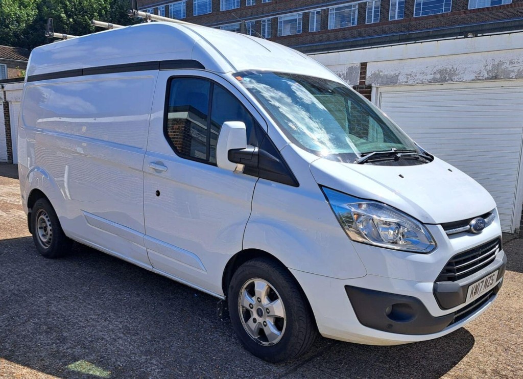 View FORD TRANSIT CUSTOM 2.0 TDCi 290 Limited