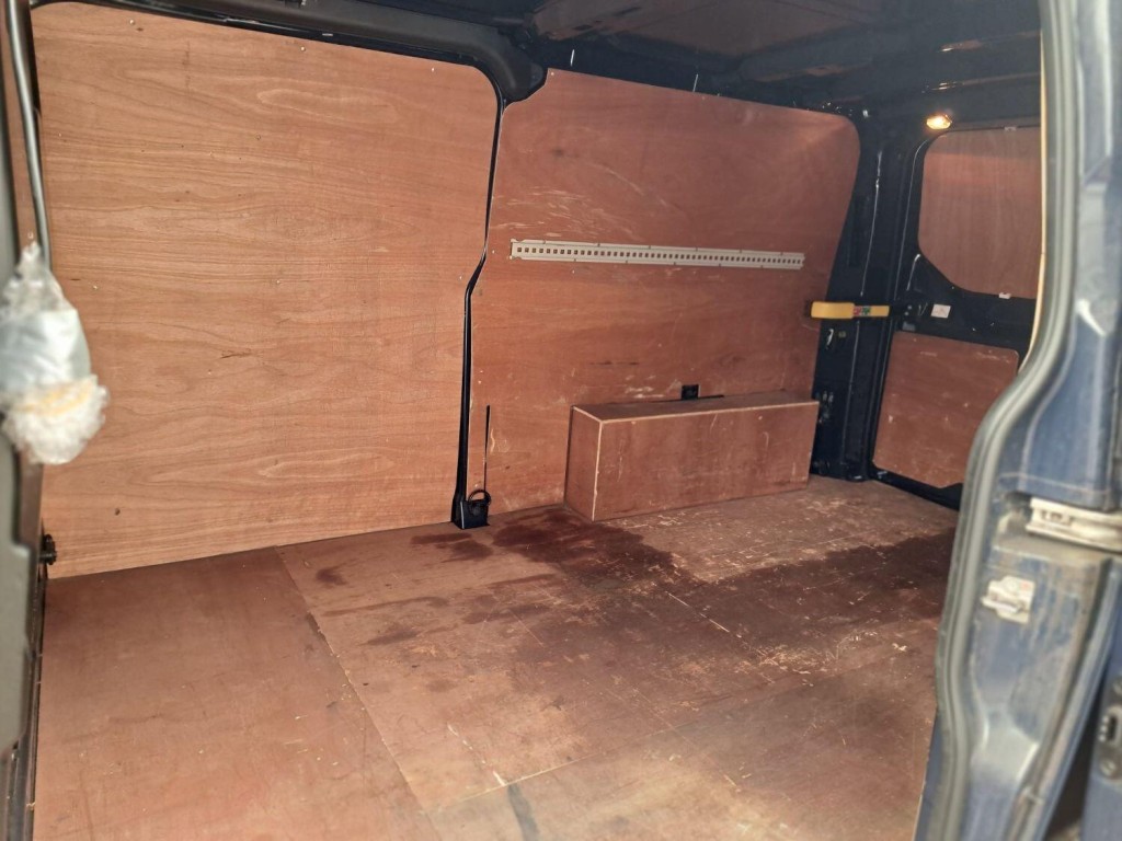 FORD TRANSIT CUSTOM