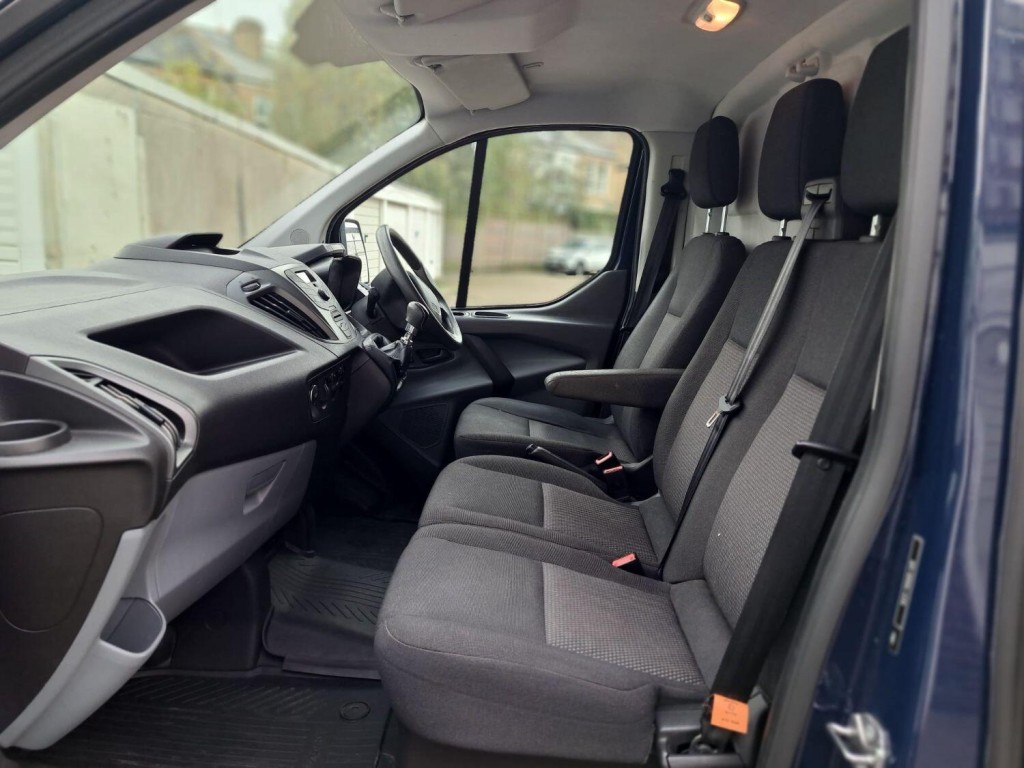FORD TRANSIT CUSTOM