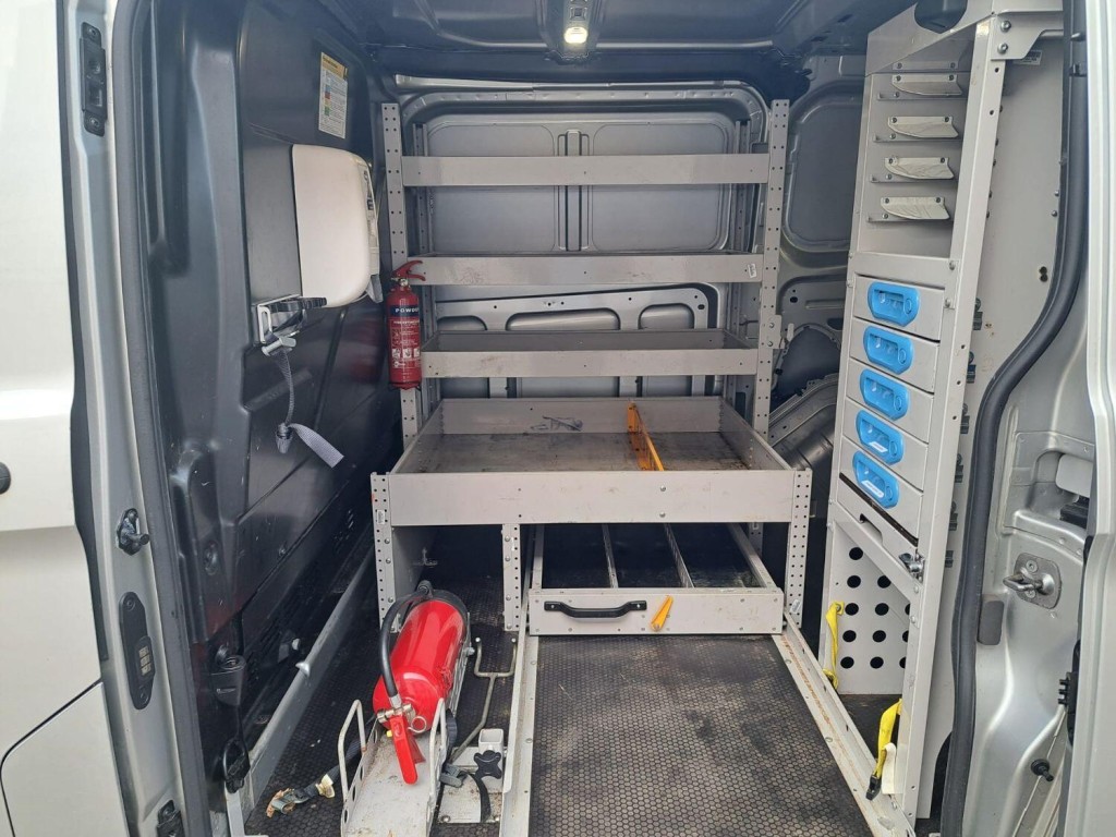 FORD TRANSIT CUSTOM