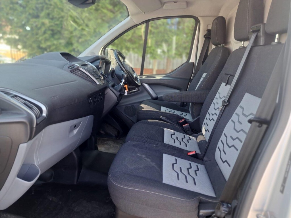 FORD TRANSIT CUSTOM