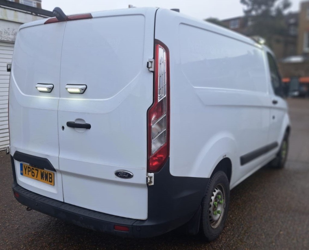 FORD TRANSIT CUSTOM