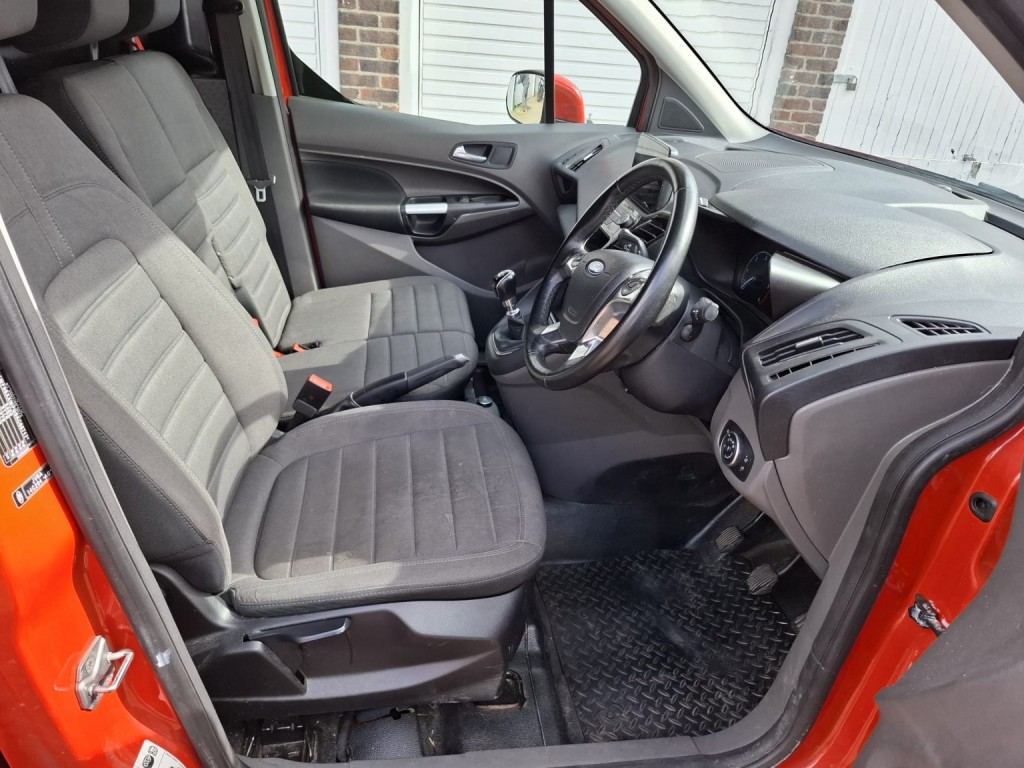 FORD TRANSIT CONNECT