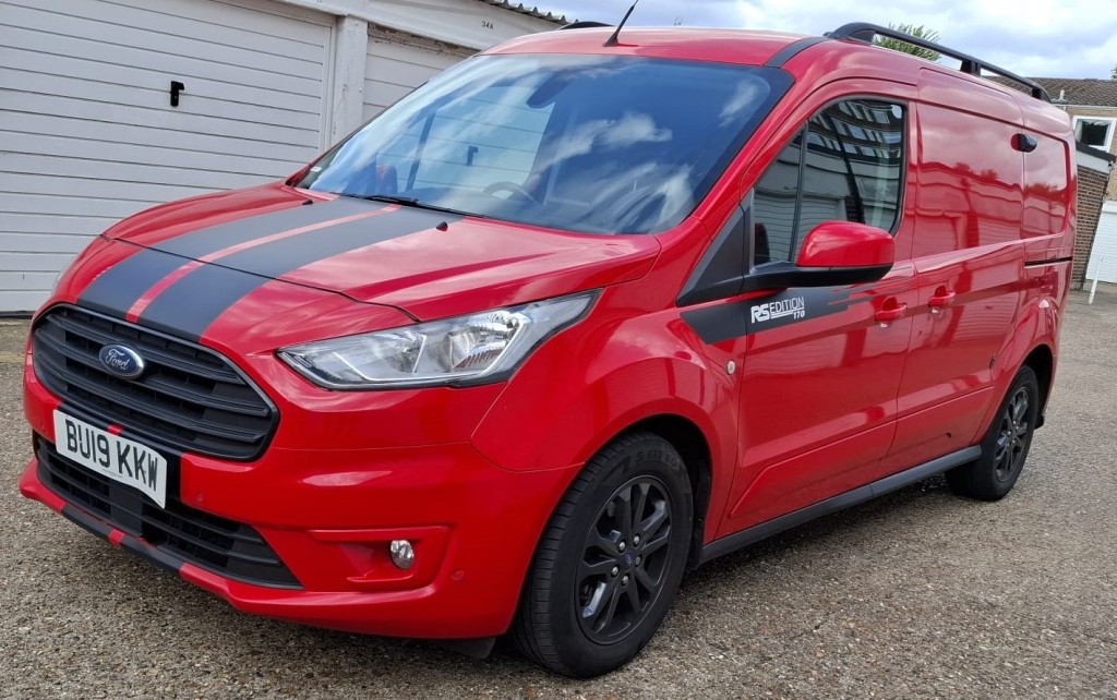 View FORD TRANSIT CONNECT 1.5 240 EcoBlue Limited