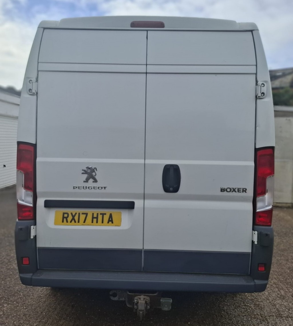 PEUGEOT BOXER