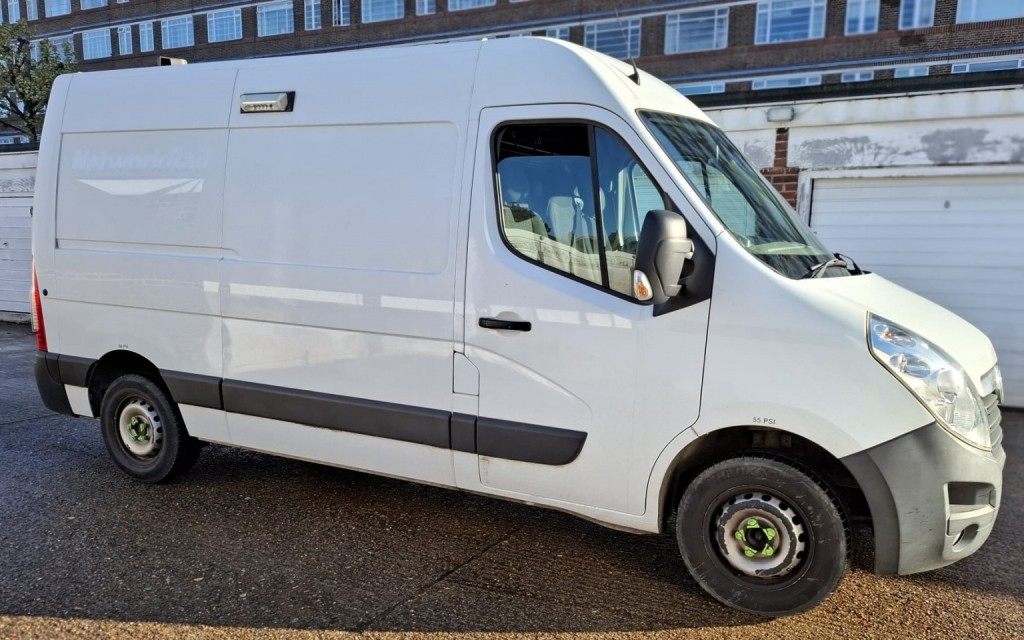 View VAUXHALL MOVANO 2.3 CDTi 3500