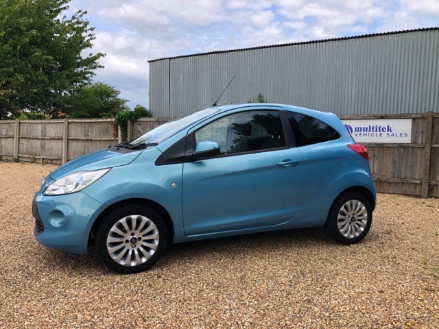 FORD KA 1.2 Zetec AIR CON,FORD MAIN DEALER SERVICE HISTORY, YEAR 2015