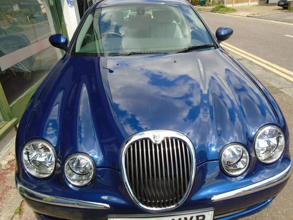 View JAGUAR S-TYPE 2.5 V6 SE