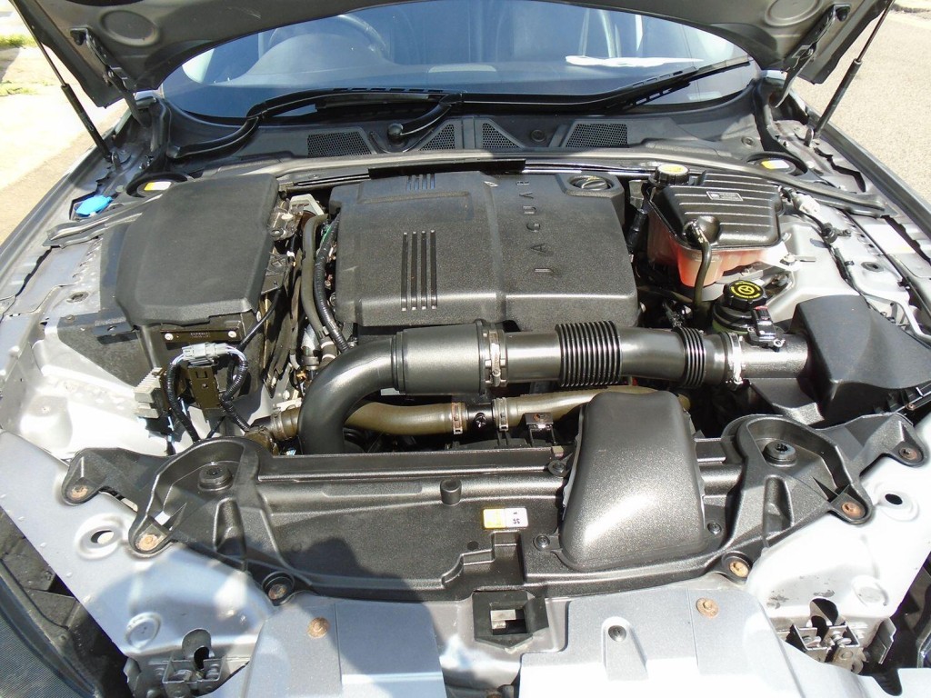 JAGUAR XF