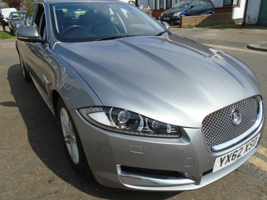 View JAGUAR XF 2.2 d Luxury