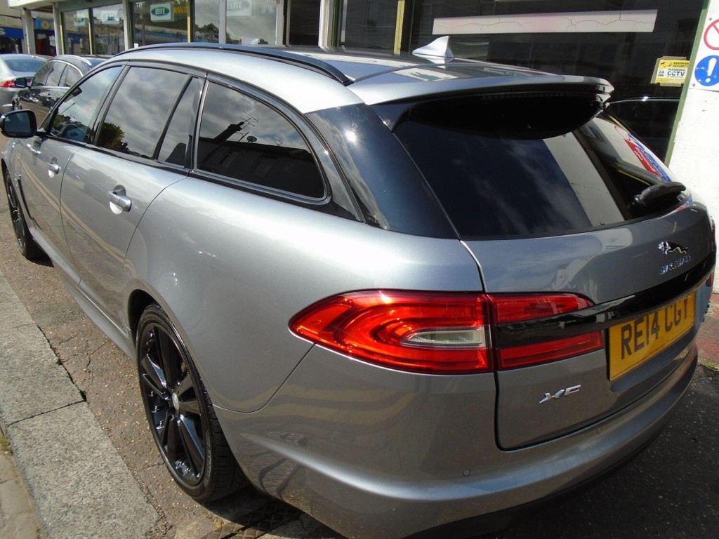 JAGUAR XF