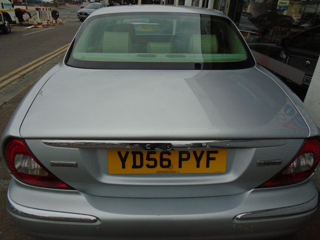 JAGUAR XJ