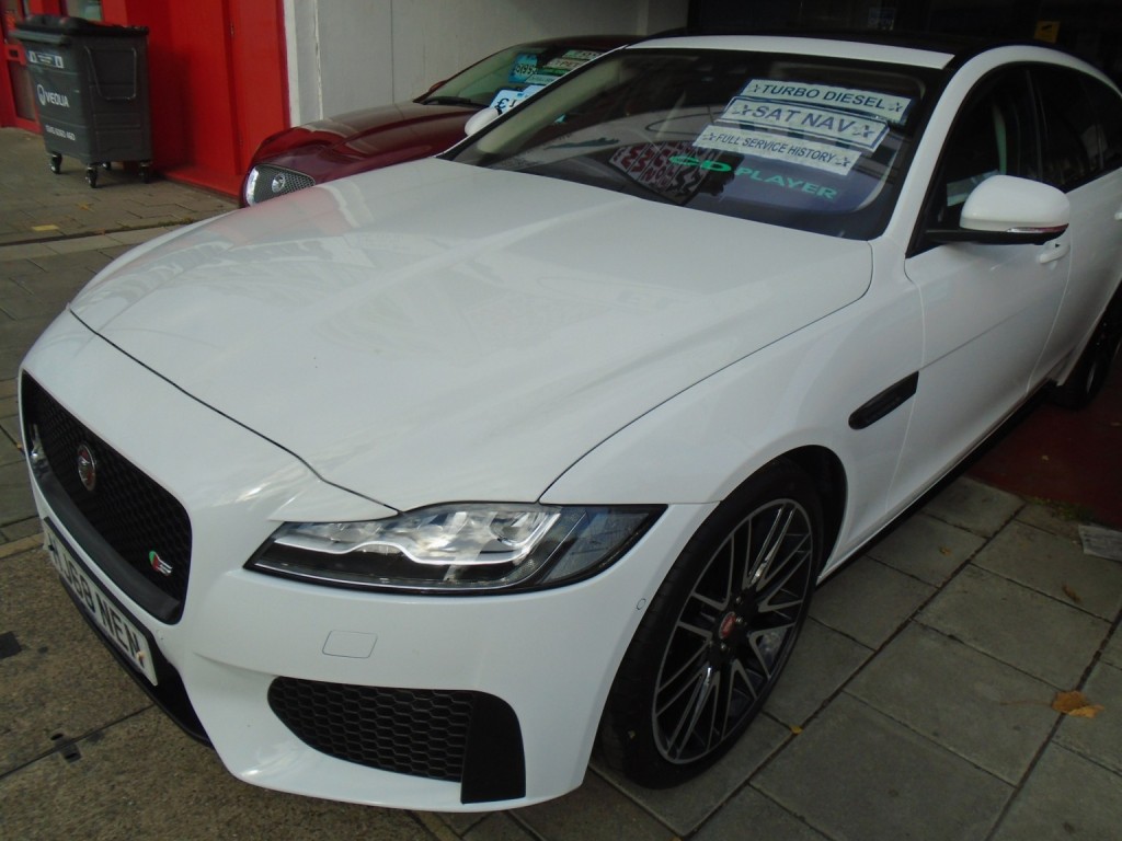 View JAGUAR XF 3.0 d V6 S