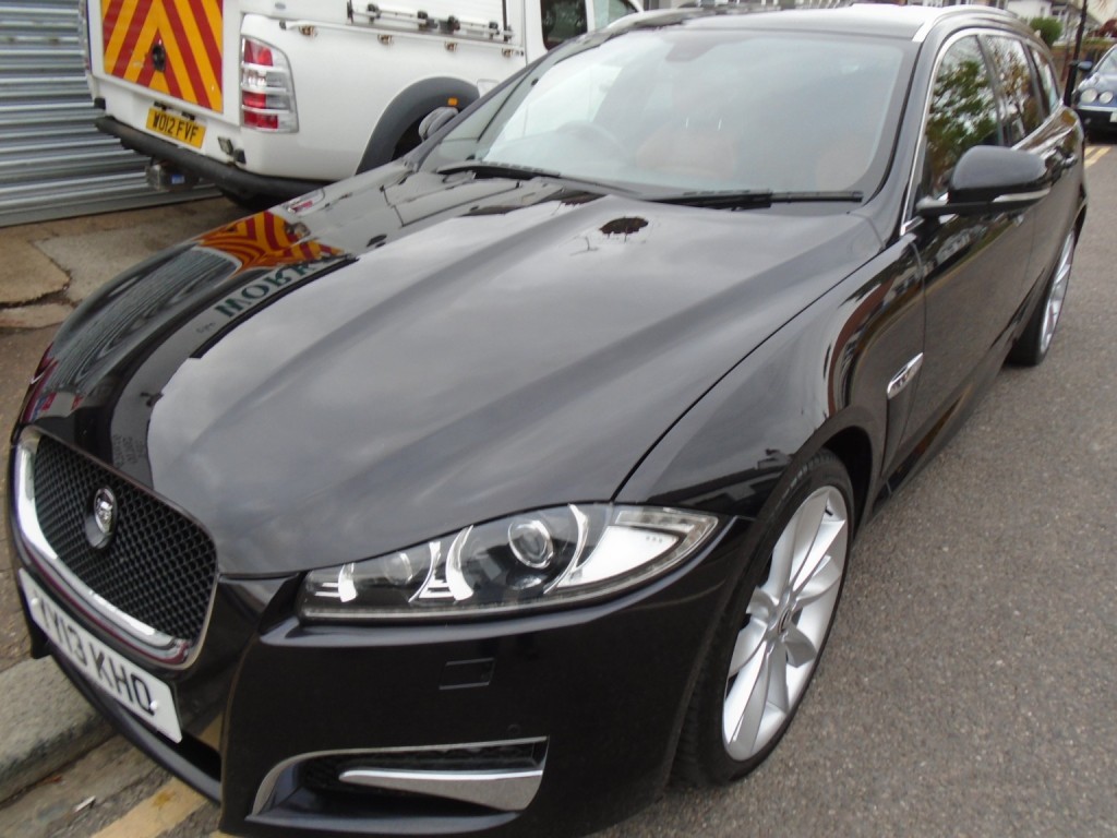View JAGUAR XF 3.0 d S V6 Portfolio