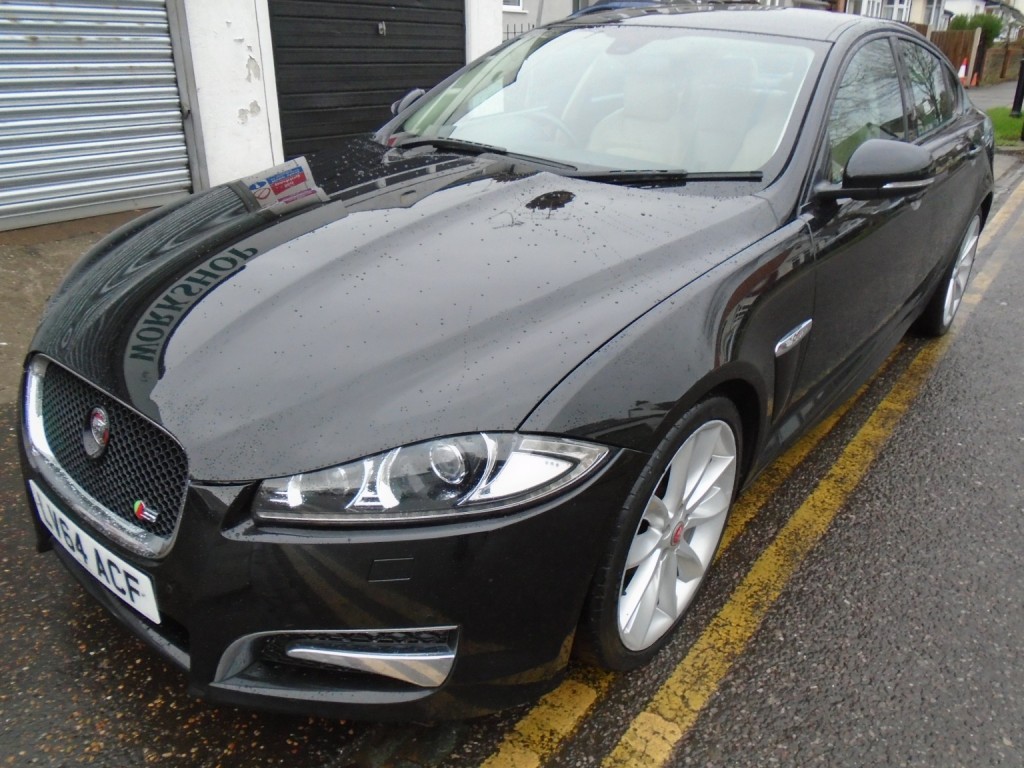 View JAGUAR XF 3.0 d S V6 Portfolio
