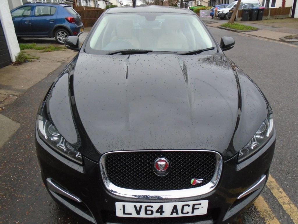 View JAGUAR XF 3.0 d S V6 Portfolio