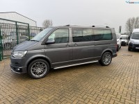 VOLKSWAGEN TRANSPORTER SHUTTLE