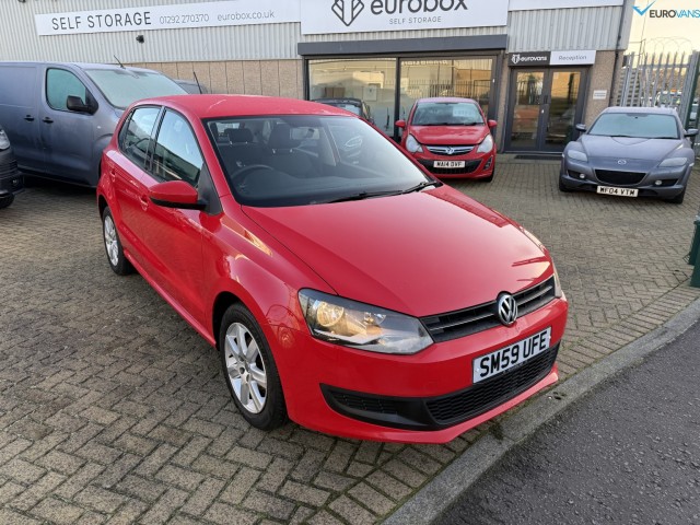 VOLKSWAGEN POLO