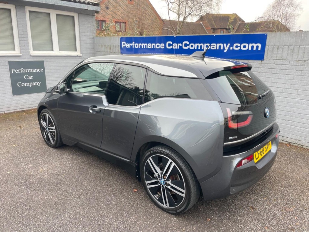 BMW I3