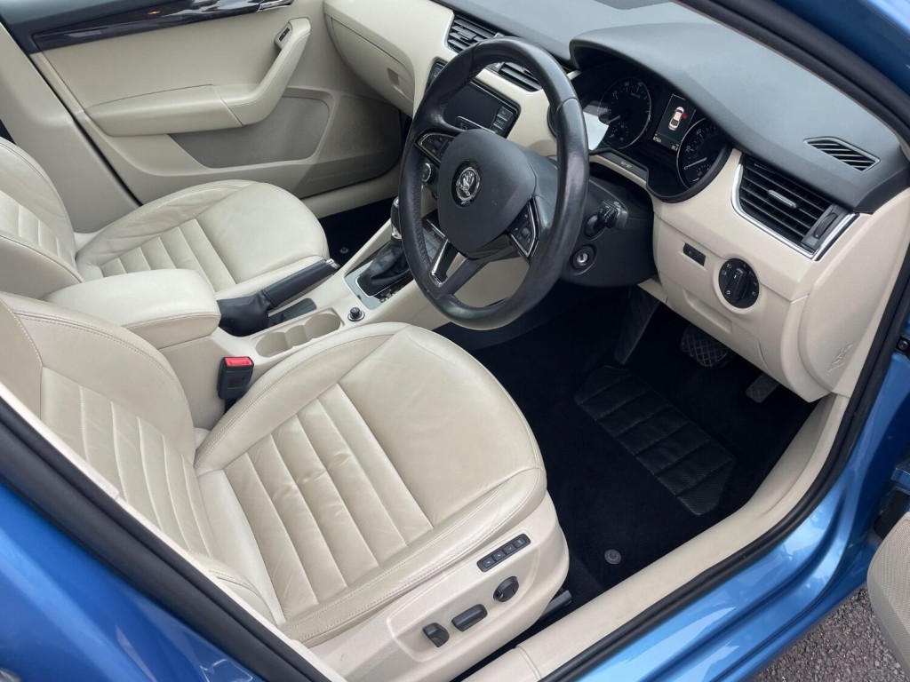 View SKODA OCTAVIA 1.4 TSI SE L 67500miles FSH Leather Seats