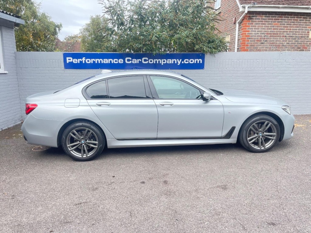 View BMW 7 SERIES 3.0 730d xDrive M Sport Saloon