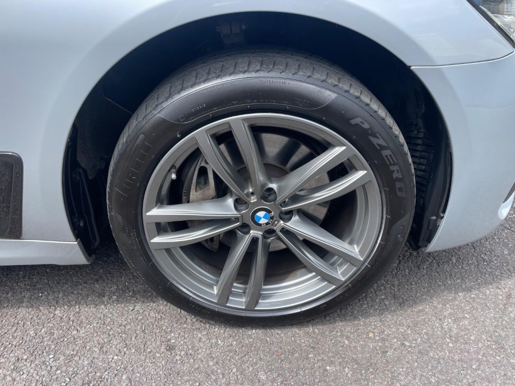 BMW 7 SERIES