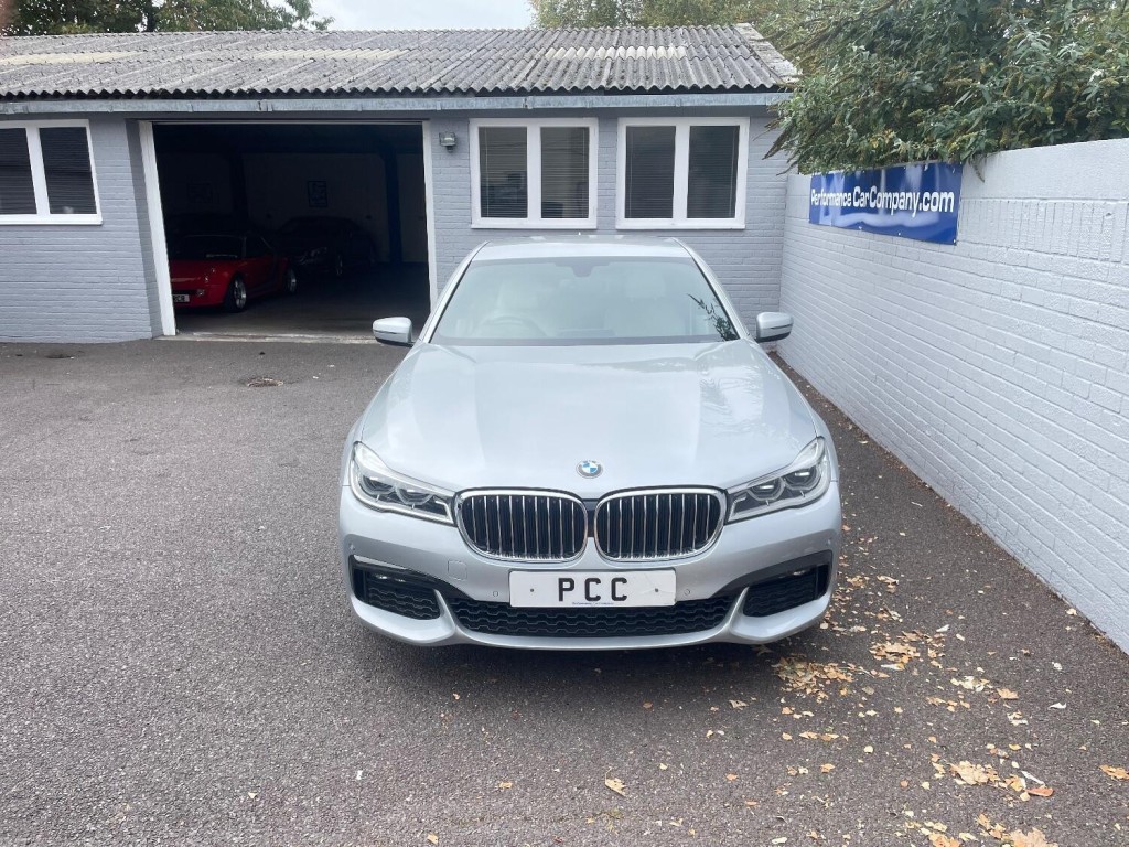 BMW 7 SERIES